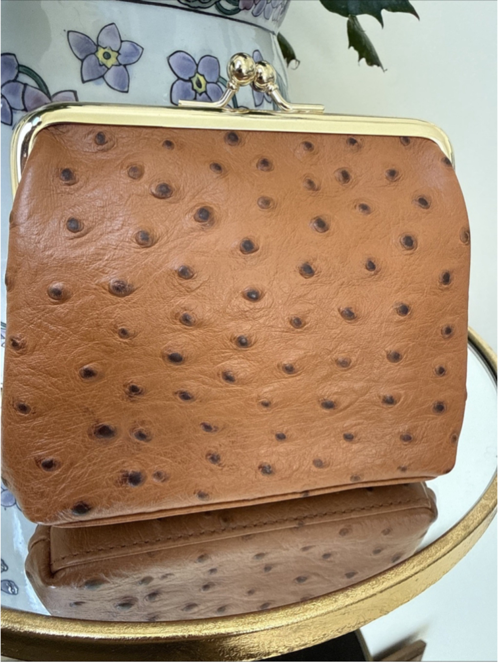 Dooney & Bourke Ostrich Kisslock Framed Bag Card Holder Caramel Color NWOT - Picture 3 of 9